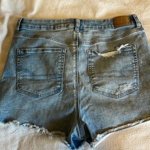 American Eagle curvy hi rise shortie
